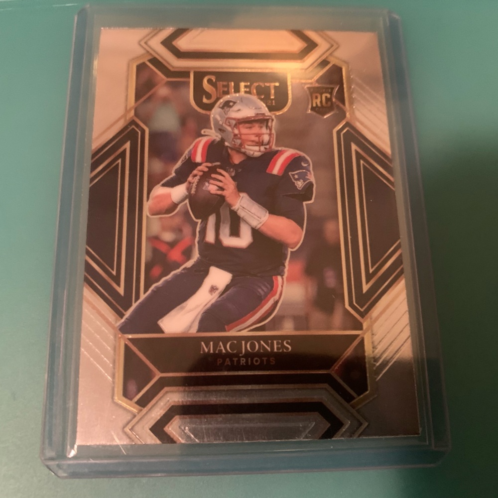 2021 Select Mac Jones Rookie RC Silver Prizm Holo Die-Cut Club Level Patriots 🔥